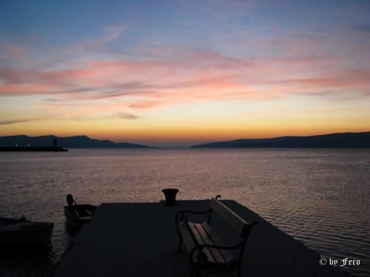Apartmani Cempres Senj Senj  Kamer foto