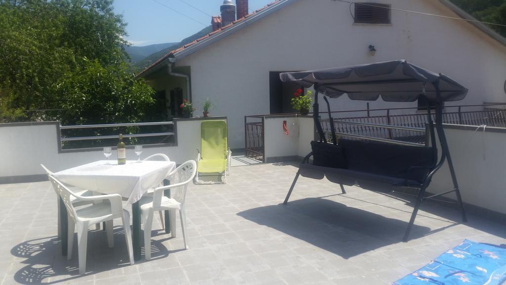 Apartmani Cempres Senj Senj  Buitenkant foto